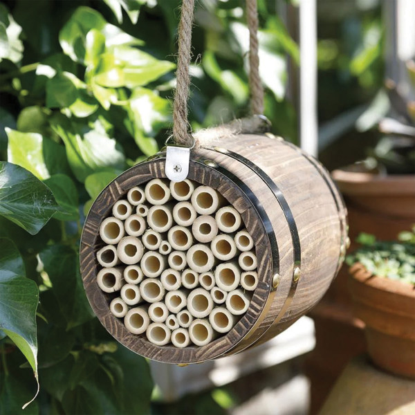 Hôtel à Abeilles Solitaires en Forme de Fût – Élégant et Fonctionnel pour Votre Jardin